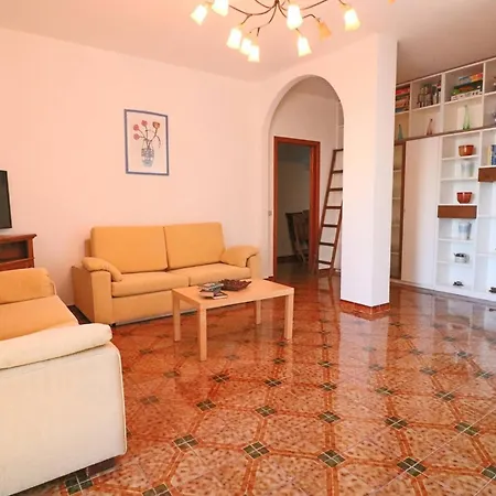 Orietta Vacation Apartment
